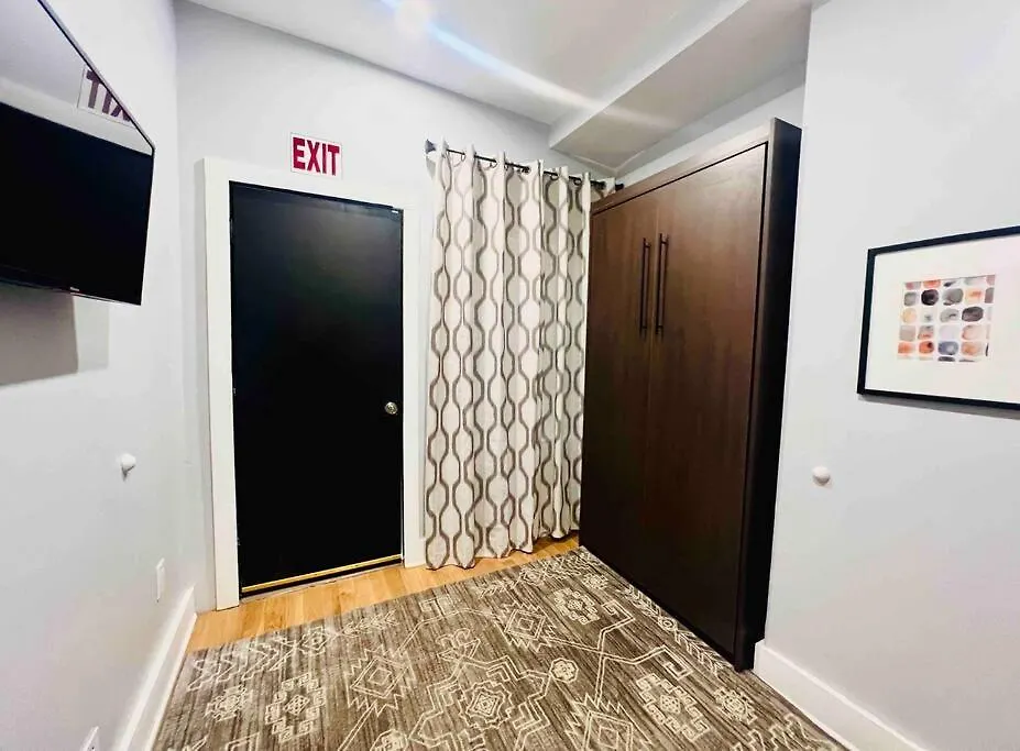 2 Bedroom Apartment, Close To Nyc & Downtown Jc! Jersey City