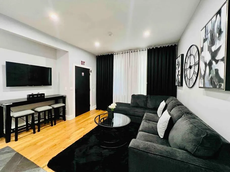 2 Bedroom Apartment, Close To Nyc & Downtown Jc! Jersey City 0*,  United States